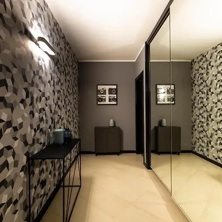 Apartment Laus App. 1 - Art & Design Nel Cuore Di - Via Dante Alighieri Bari